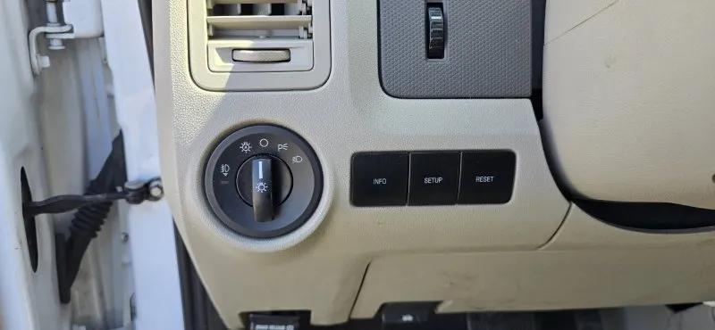 used 2008 Ford Escape Hybrid car, priced at $6,350