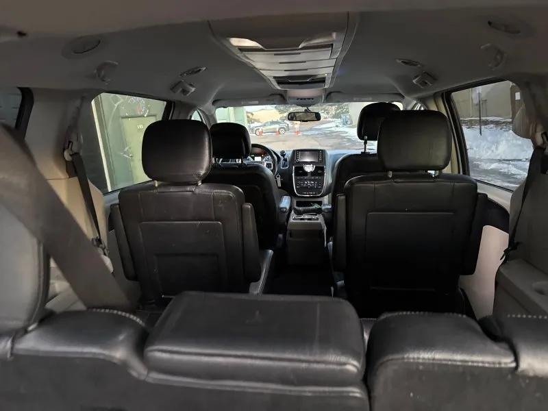 used 2014 Chrysler Town & Country car, priced at $7,250