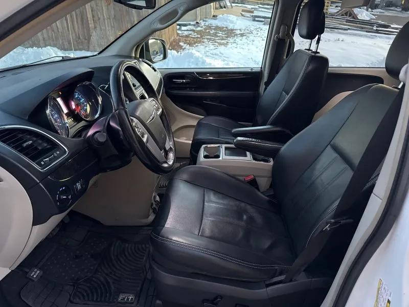 used 2014 Chrysler Town & Country car, priced at $7,250