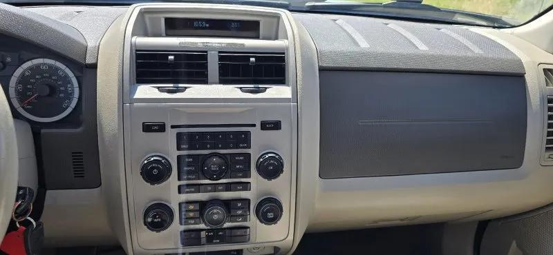 used 2008 Ford Escape Hybrid car, priced at $6,550