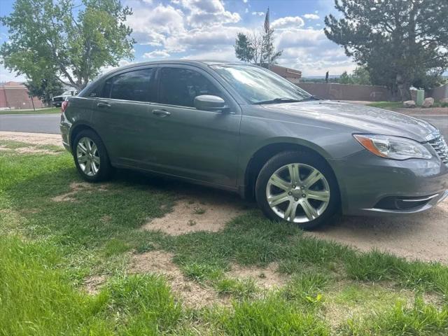 used 2011 Chrysler 200 car, priced at $6,550