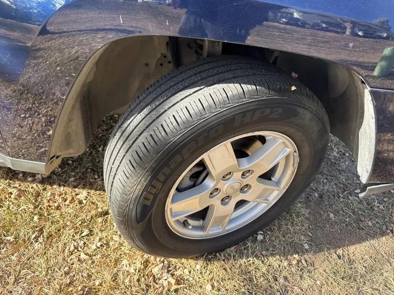 used 2005 Jeep Grand Cherokee car, priced at $4,955