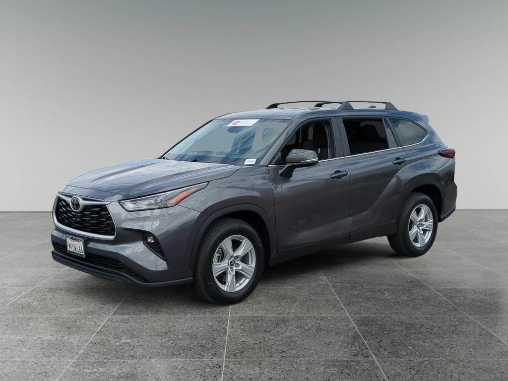 used 2024 Toyota Highlander car, priced at $37,237
