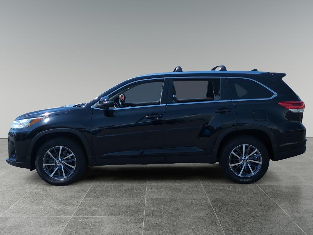 used 2019 Toyota Highlander car, priced at $25,966