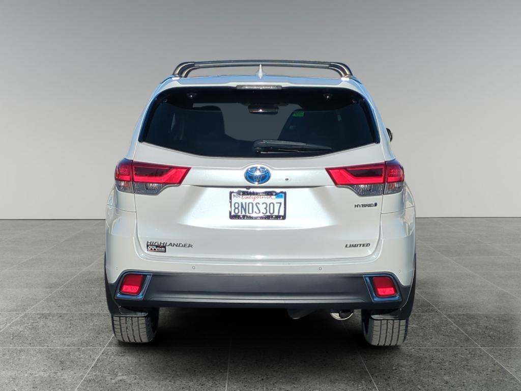 used 2019 Toyota Highlander Hybrid car, priced at $26,500
