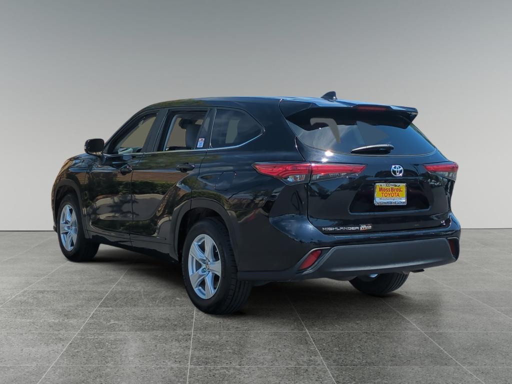 used 2023 Toyota Highlander car, priced at $34,970