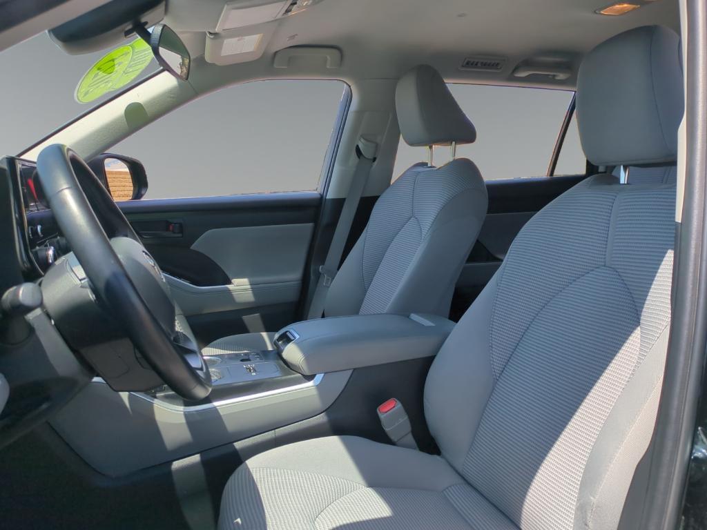 used 2023 Toyota Highlander car, priced at $34,970