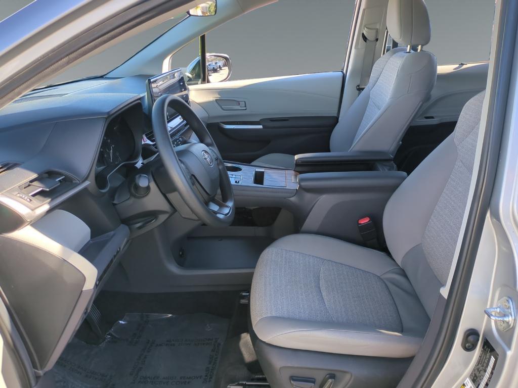 used 2024 Toyota Sienna car, priced at $38,484