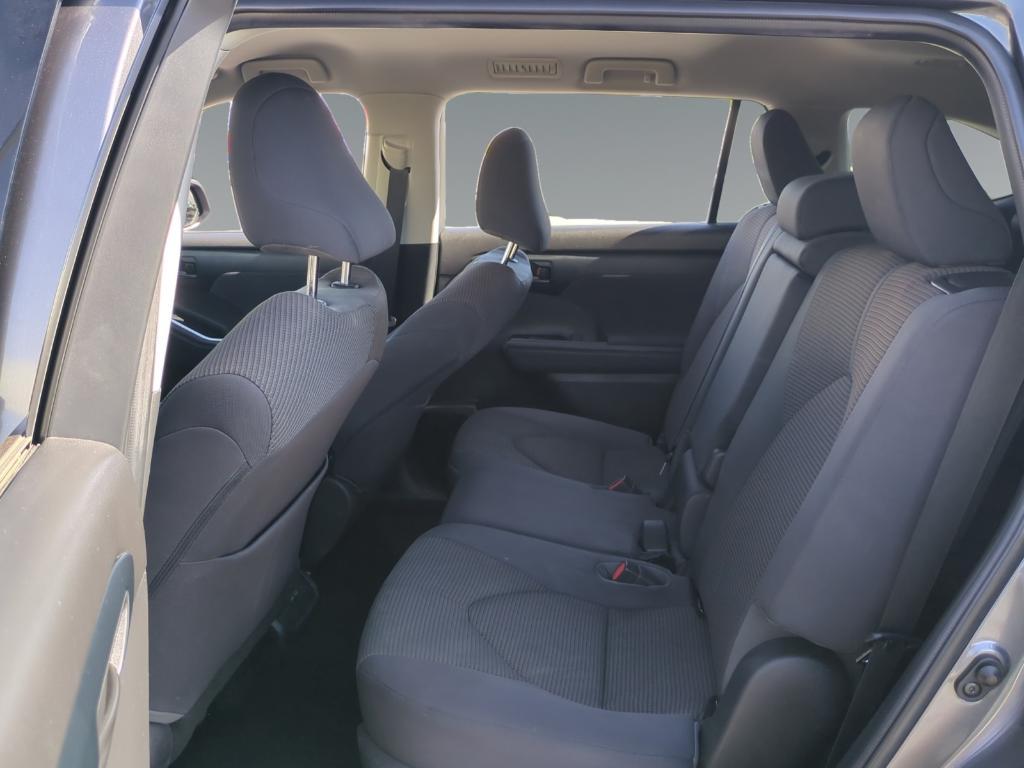 used 2022 Toyota Highlander car, priced at $32,815