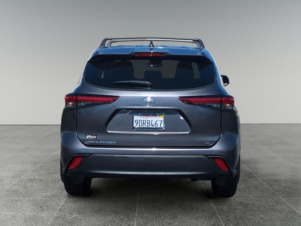 used 2022 Toyota Highlander car, priced at $32,815