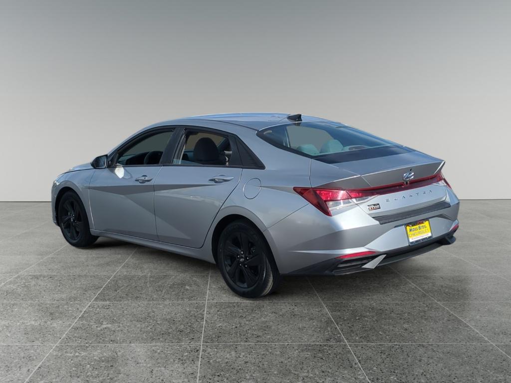 used 2021 Hyundai Elantra car