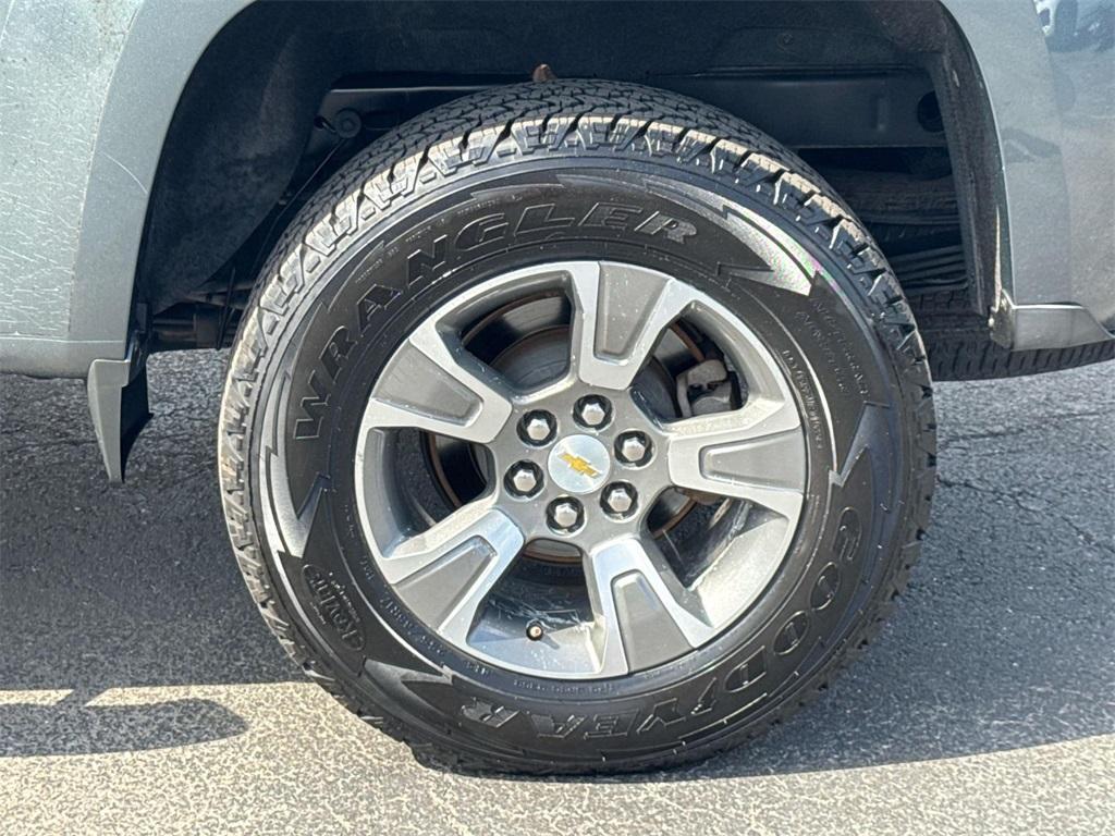 used 2015 Chevrolet Colorado car, priced at $18,490