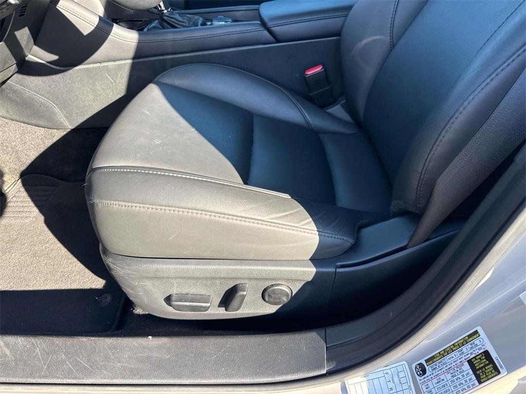 used 2025 Mazda Mazda3 car, priced at $22,888