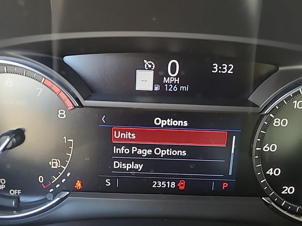 used 2025 Cadillac XT6 car, priced at $45,590