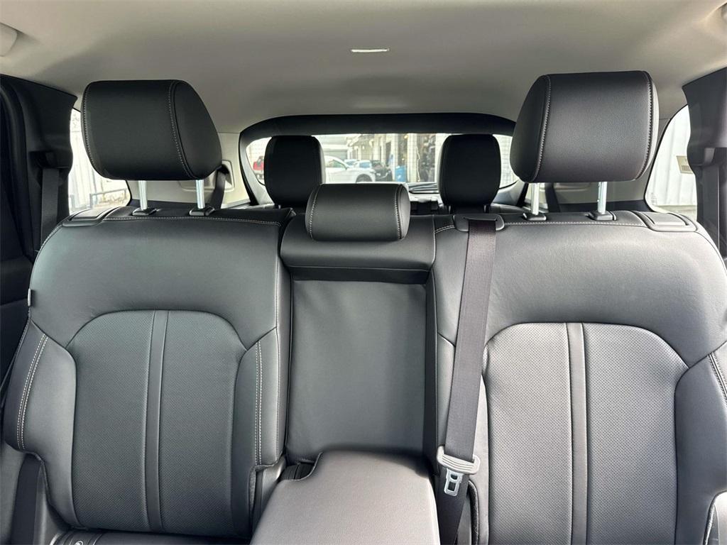new 2025 Mazda CX-90 car, priced at $41,571