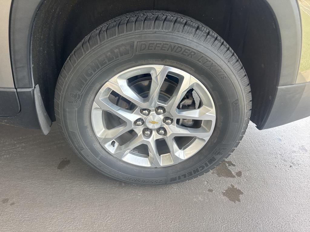 used 2018 Chevrolet Traverse car, priced at $17,990