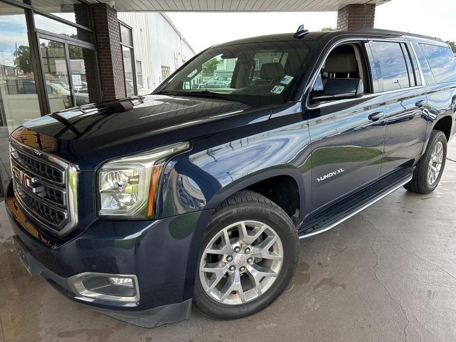 used 2019 GMC Yukon XL car, priced at $31,590