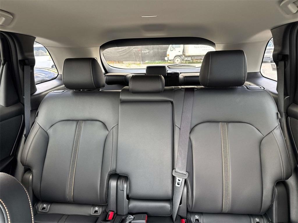 new 2025 Mazda CX-90 car, priced at $39,073