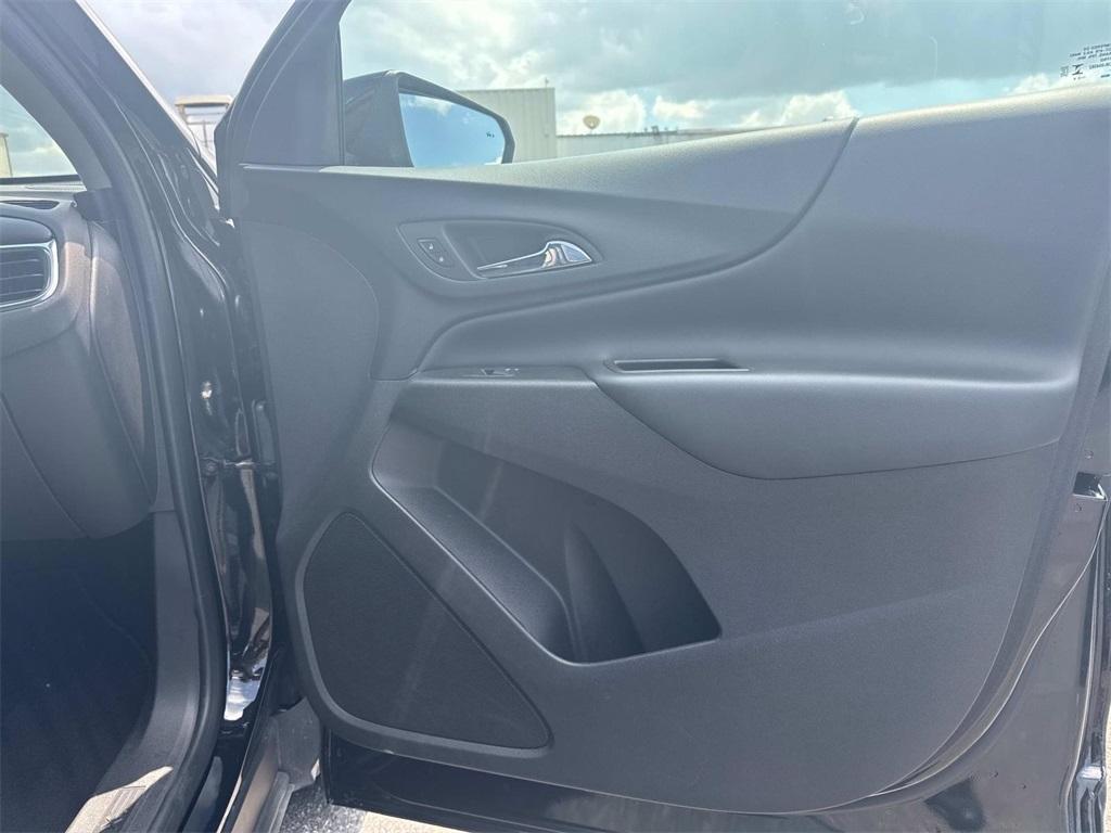 used 2024 Chevrolet Equinox car, priced at $21,000