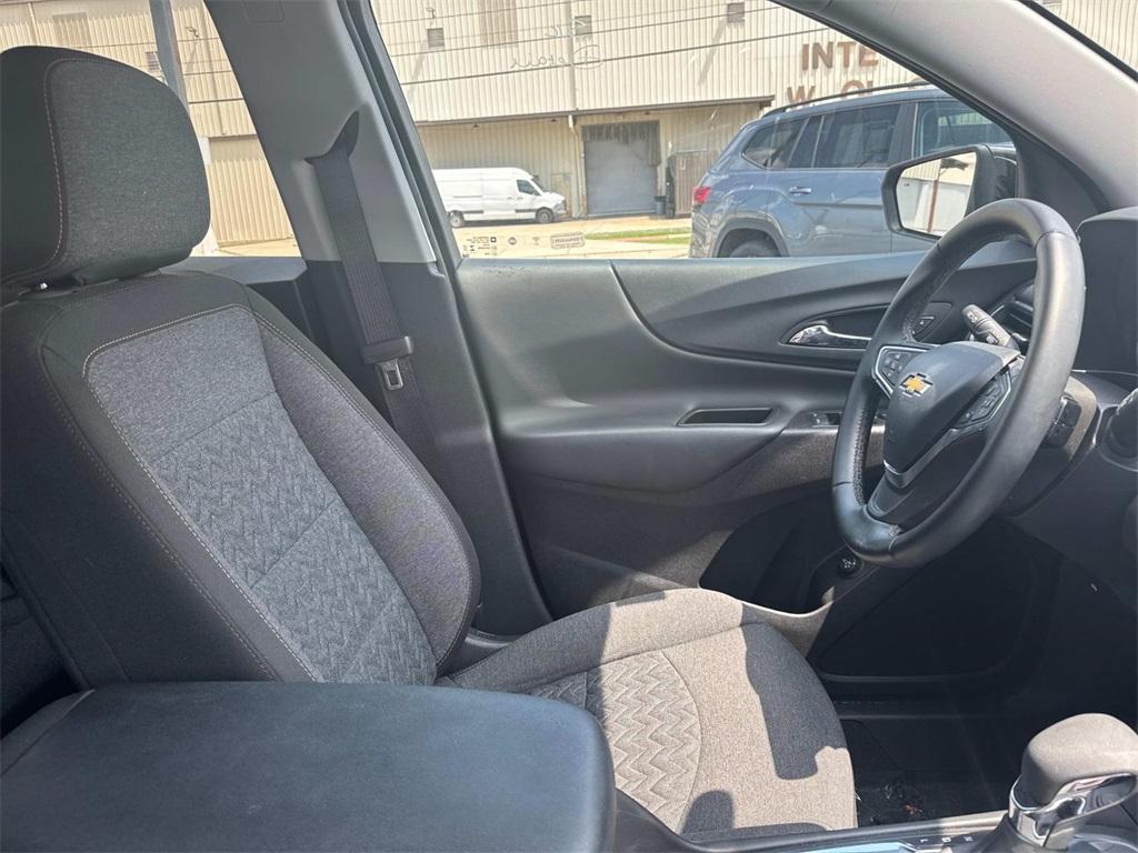 used 2024 Chevrolet Equinox car, priced at $21,000