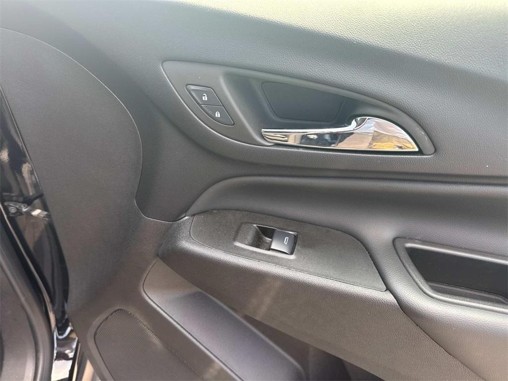 used 2024 Chevrolet Equinox car, priced at $21,000