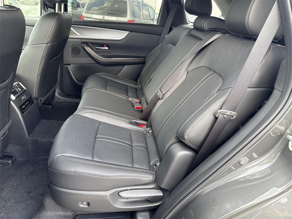 new 2025 Mazda CX-90 car, priced at $42,095
