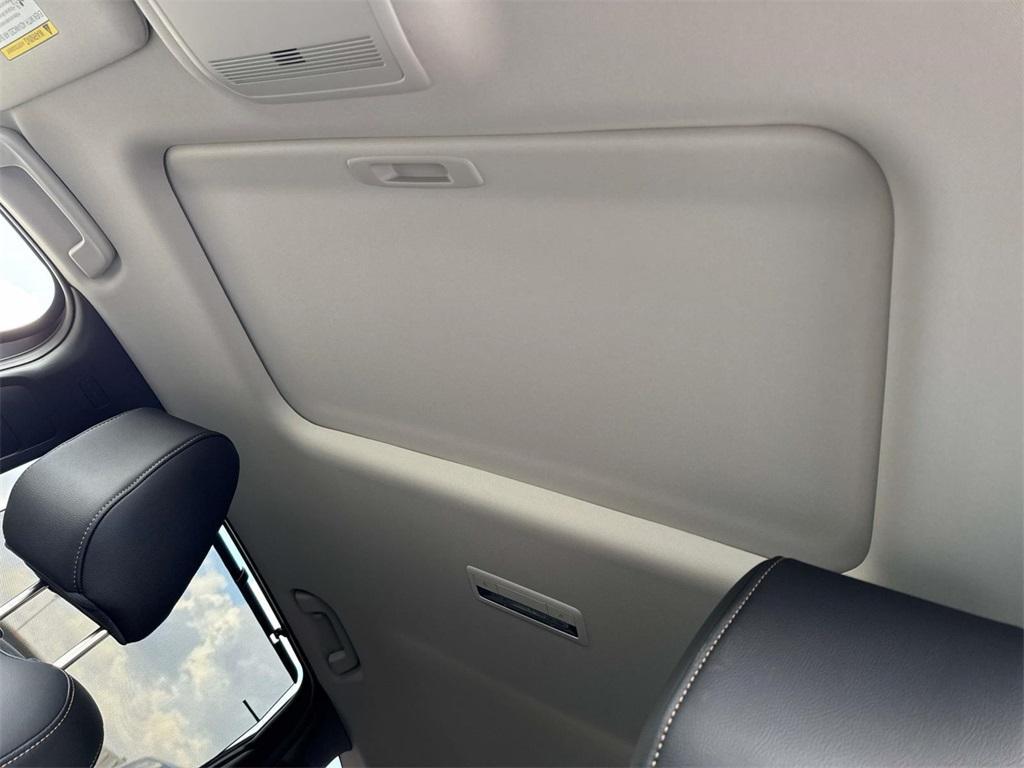 new 2025 Mazda CX-90 car, priced at $42,095