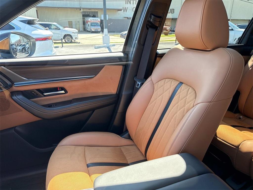 used 2025 Mazda CX-70 car, priced at $52,888