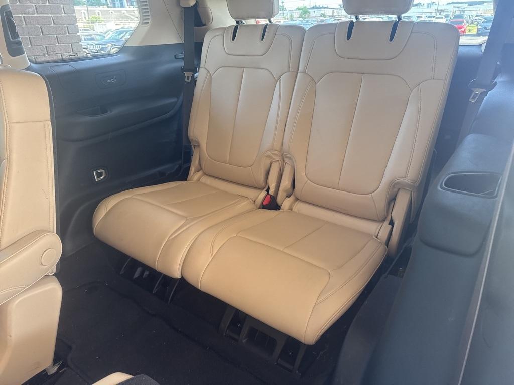 used 2021 Jeep Grand Cherokee L car, priced at $32,990