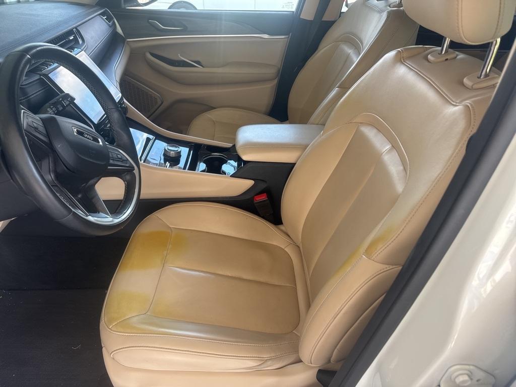 used 2021 Jeep Grand Cherokee L car, priced at $32,990