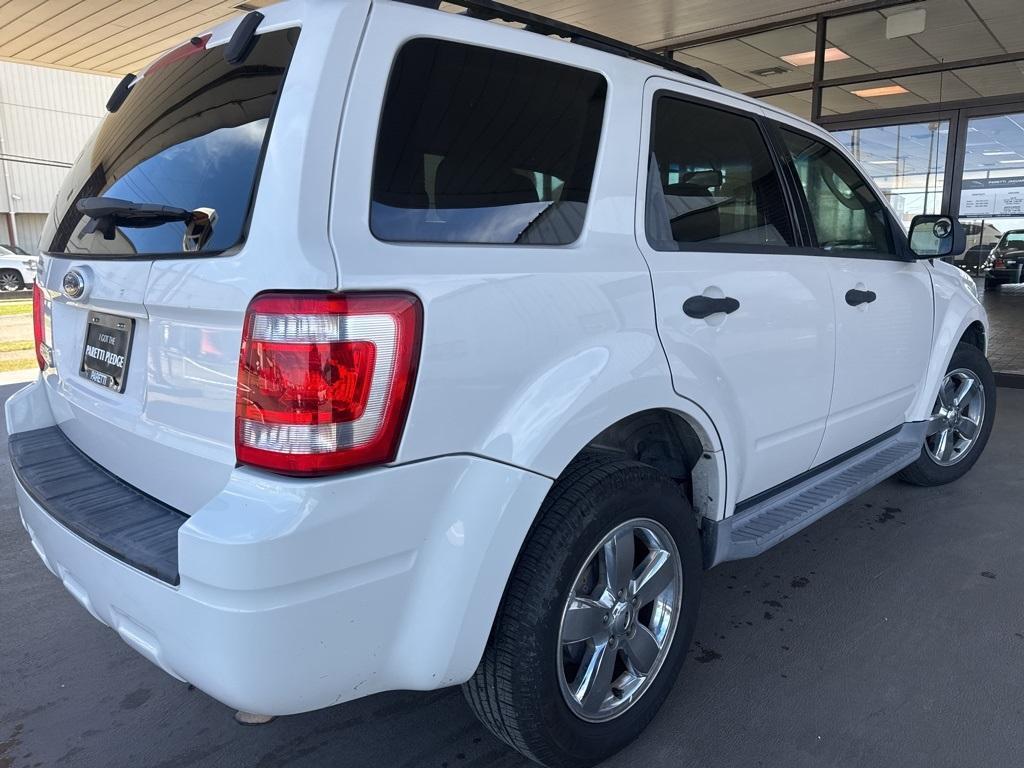 used 2009 Ford Escape car, priced at $7,990