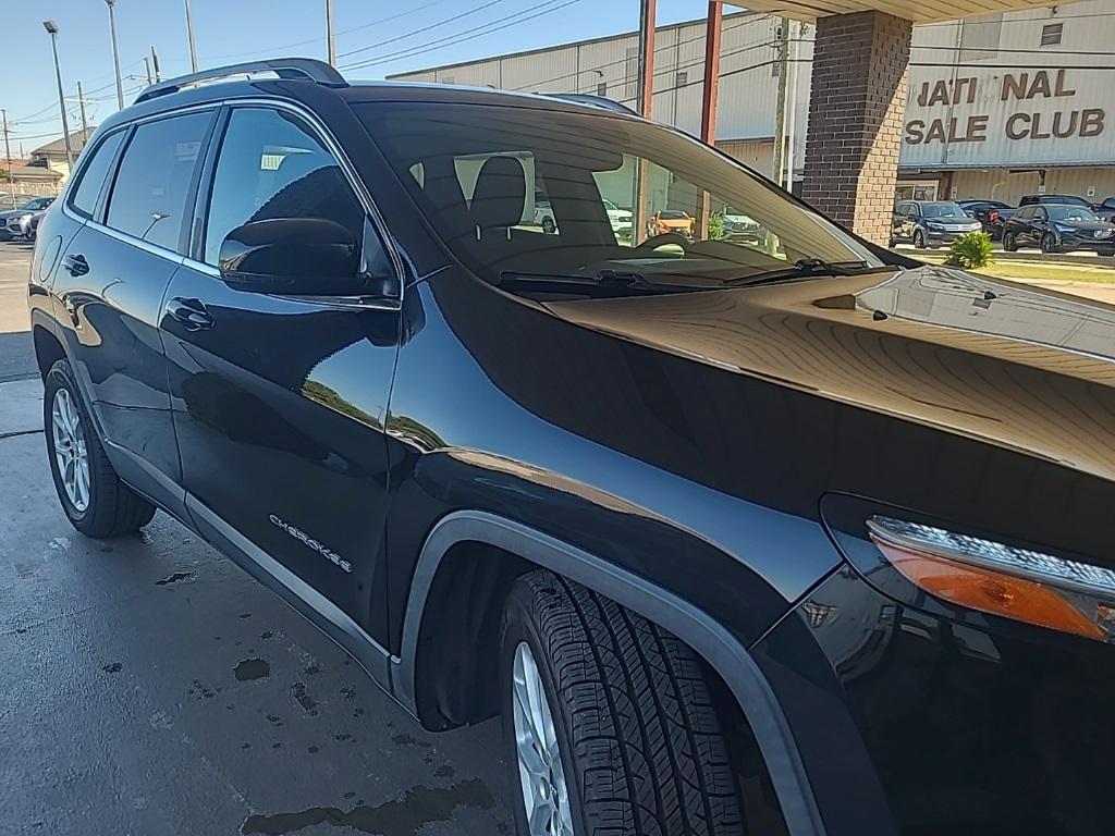 used 2017 Jeep Cherokee car, priced at $13,990