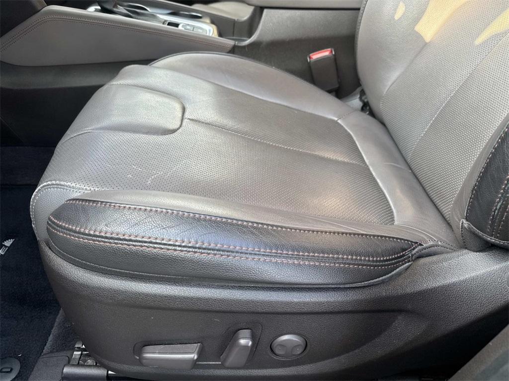 used 2019 Hyundai Santa Fe car, priced at $12,450