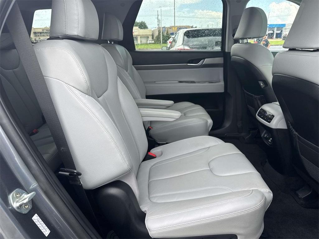 used 2022 Hyundai Palisade car, priced at $25,000