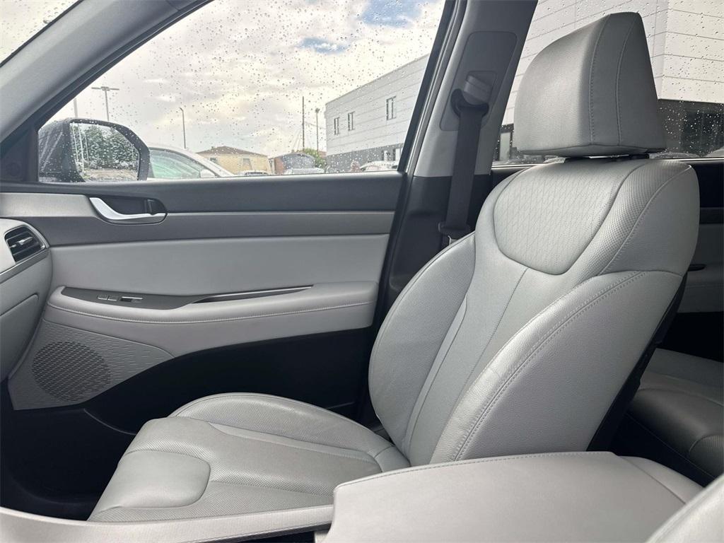 used 2022 Hyundai Palisade car, priced at $25,000