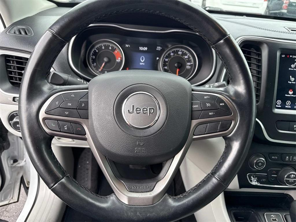 used 2021 Jeep Cherokee car, priced at $19,990
