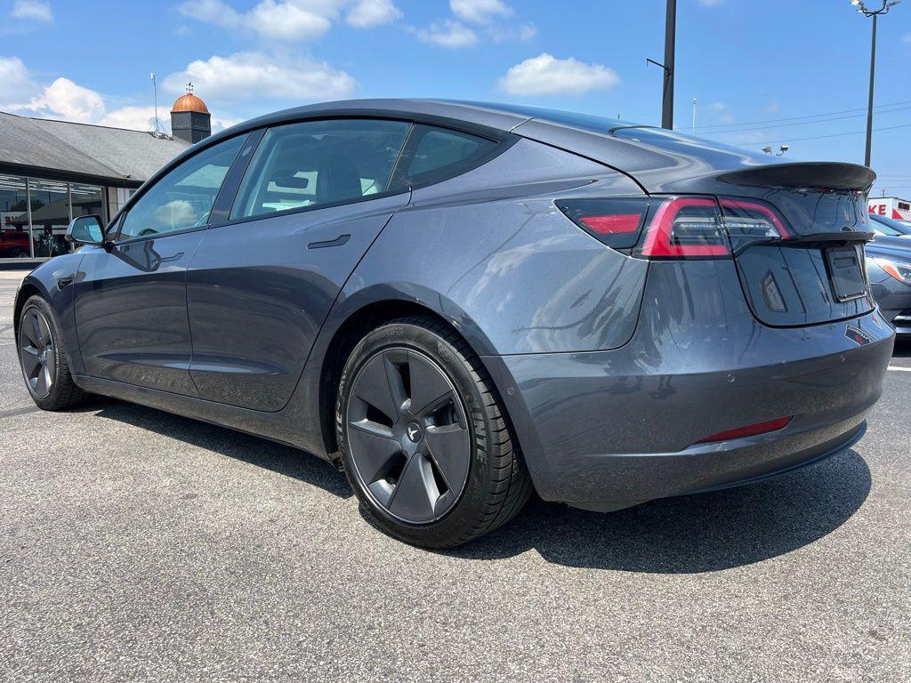 used 2021 Tesla Model 3 car, priced at $23,200