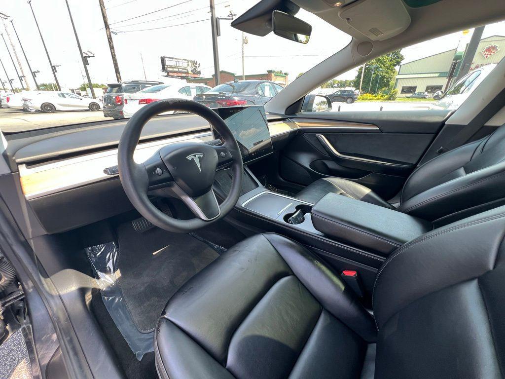 used 2021 Tesla Model 3 car, priced at $23,200