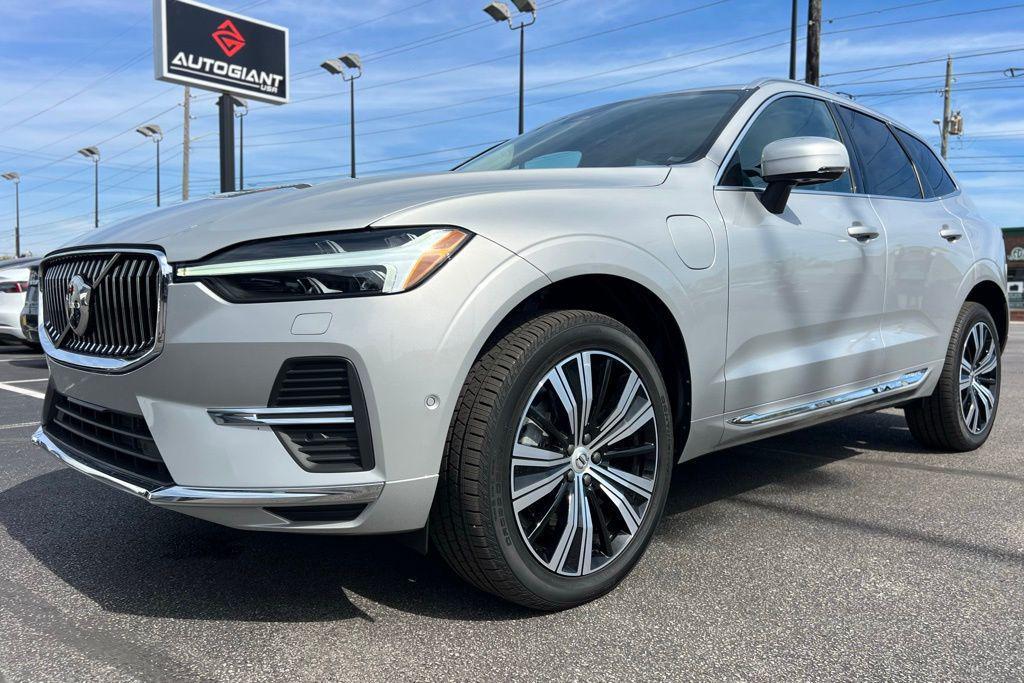 used 2022 Volvo XC60 Recharge Plug-In Hybrid car, priced at $35,500