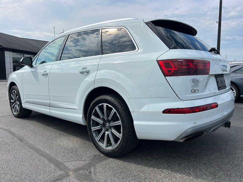 used 2017 Audi Q7 car, priced at $16,000