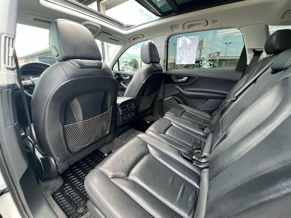 used 2017 Audi Q7 car, priced at $16,000