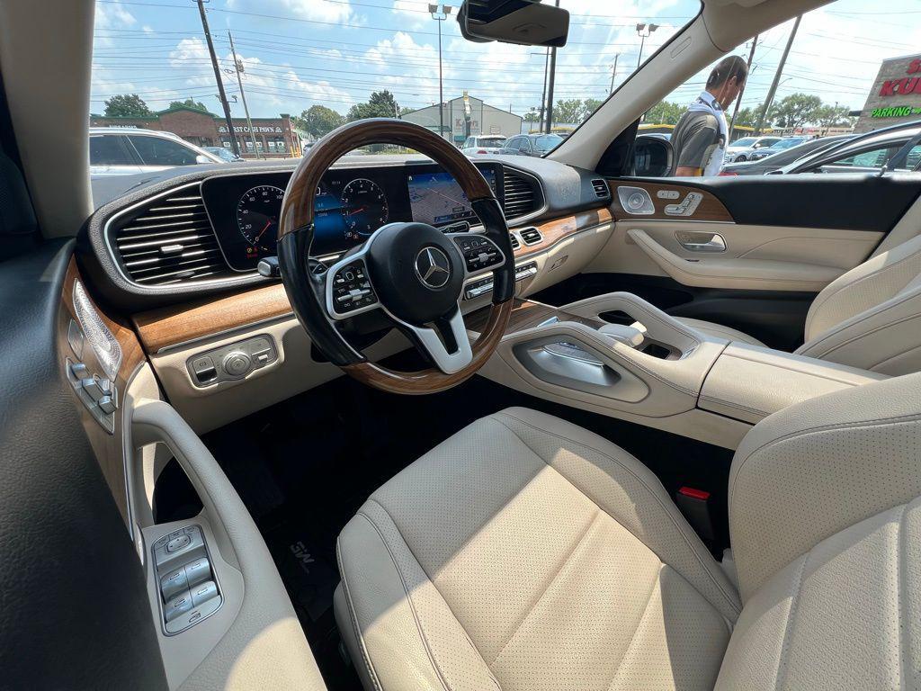 used 2021 Mercedes-Benz GLE 350 car, priced at $43,000