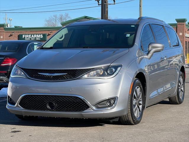 used 2020 Chrysler Pacifica car, priced at $18,994