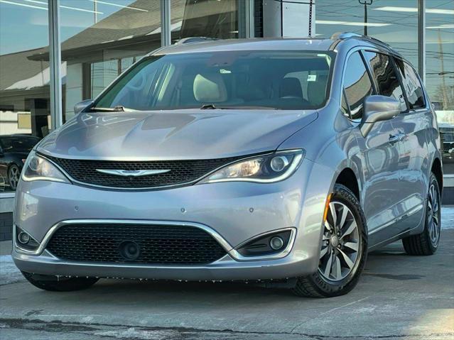 used 2020 Chrysler Pacifica car, priced at $18,994