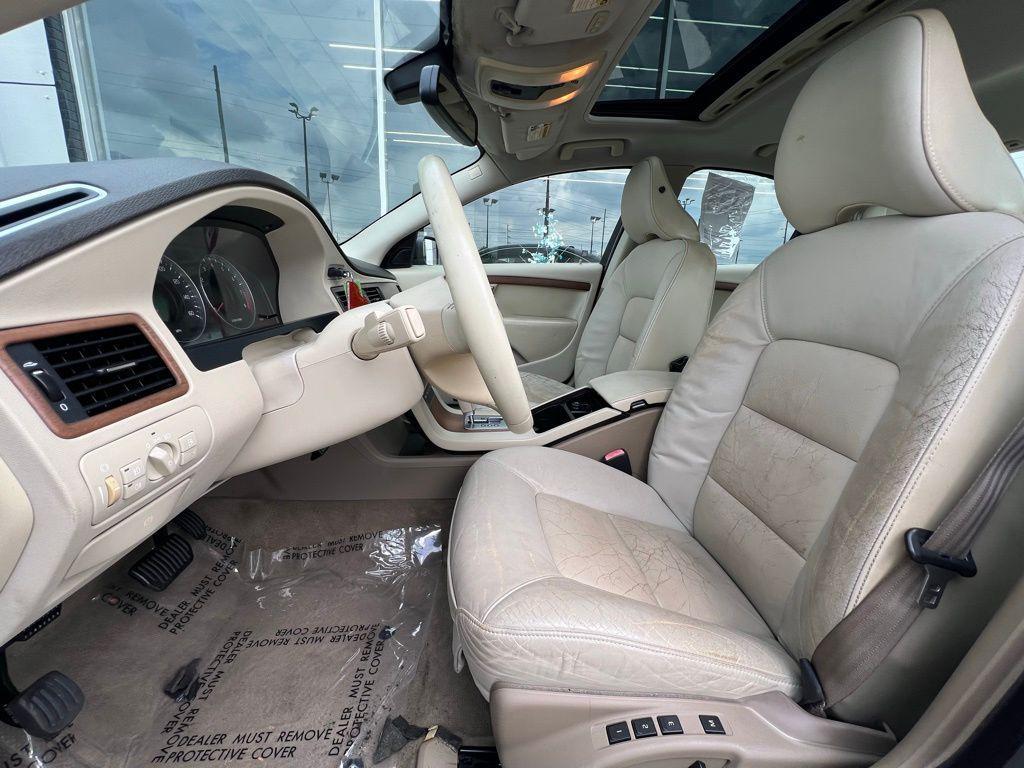 used 2008 Volvo S80 car, priced at $9,750