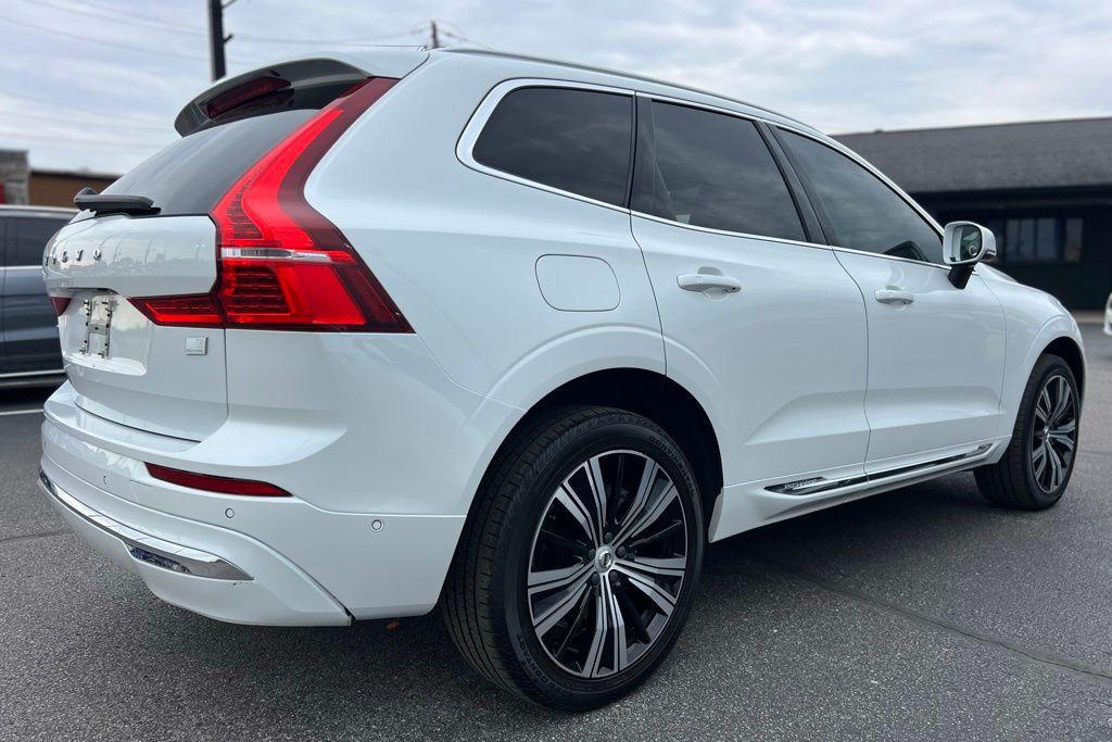 used 2022 Volvo XC60 Recharge Plug-In Hybrid car, priced at $34,900