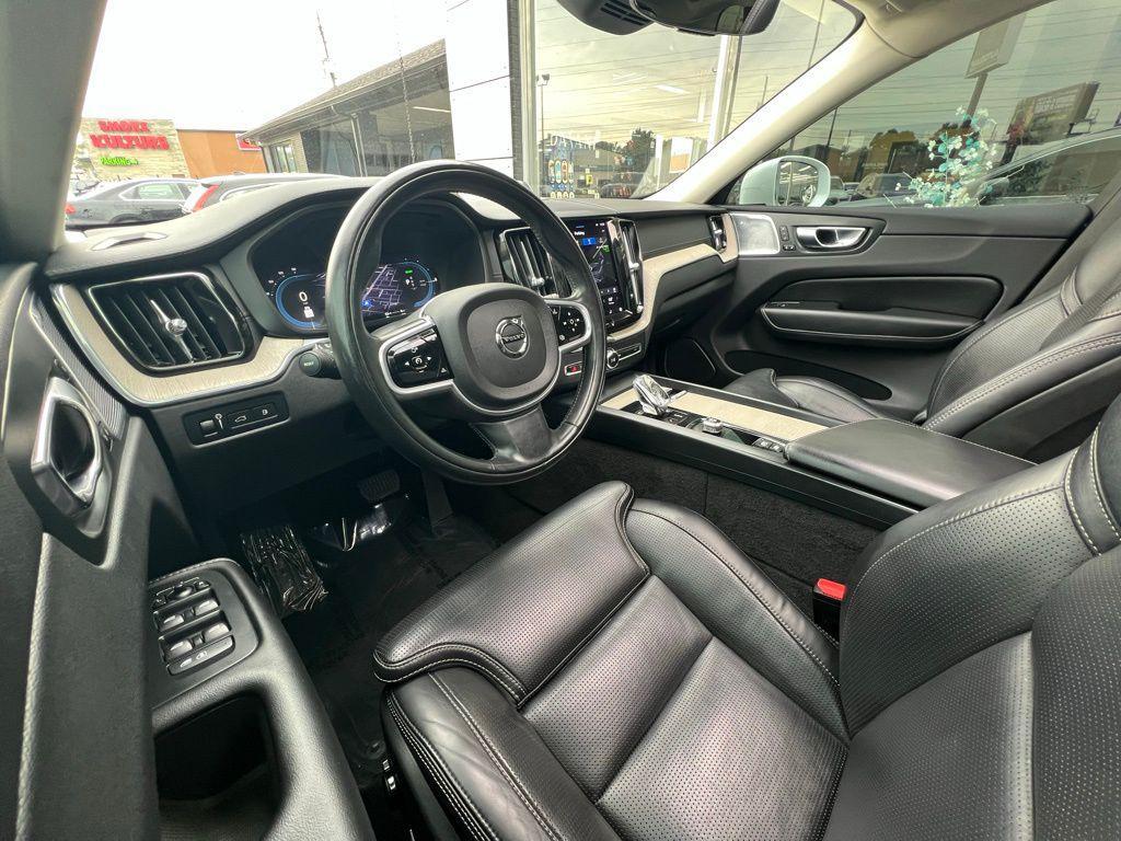 used 2022 Volvo XC60 Recharge Plug-In Hybrid car, priced at $34,900