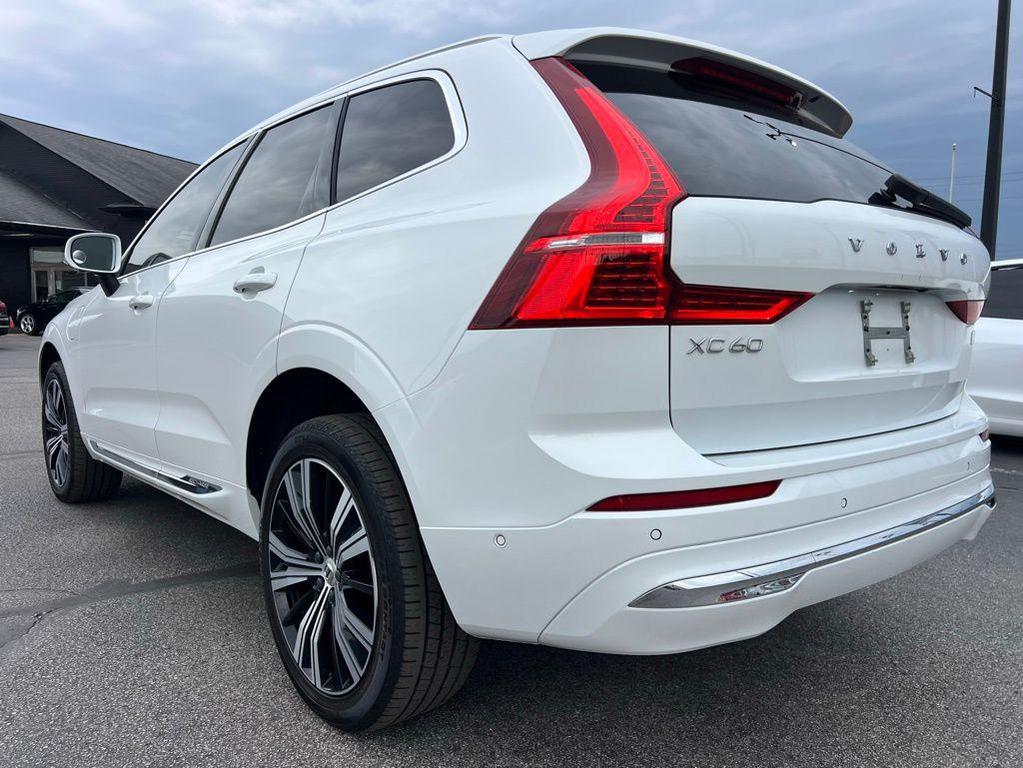 used 2022 Volvo XC60 Recharge Plug-In Hybrid car, priced at $34,900