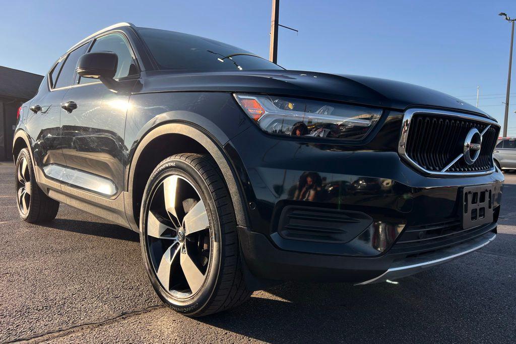 used 2019 Volvo XC40 car, priced at $17,700
