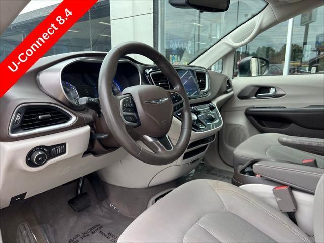 used 2017 Chrysler Pacifica car, priced at $13,495